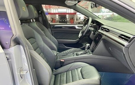 Volkswagen Passat CC, 2022 год, 2 550 000 рублей, 10 фотография