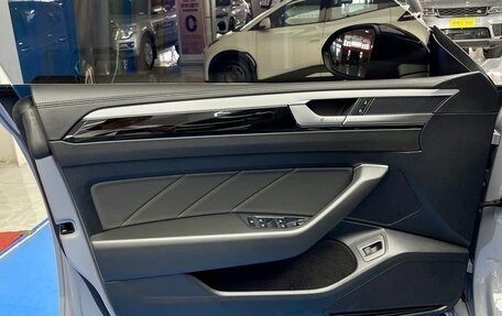 Volkswagen Passat CC, 2022 год, 2 550 000 рублей, 18 фотография