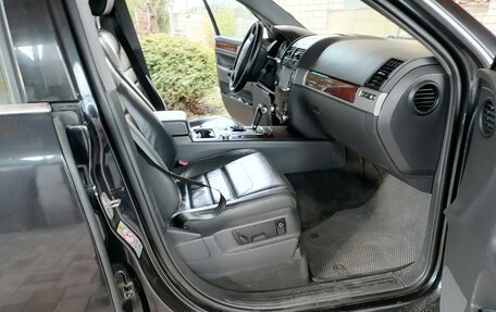 Volkswagen Touareg III, 2007 год, 850 000 рублей, 4 фотография