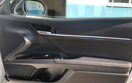Toyota Camry, 2020 год, 3 250 000 рублей, 9 фотография