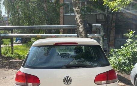 Volkswagen Golf VI, 2011 год, 580 000 рублей, 2 фотография