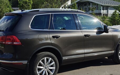 Volkswagen Touareg III, 2017 год, 3 290 000 рублей, 4 фотография