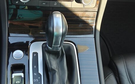 Volkswagen Touareg III, 2017 год, 3 290 000 рублей, 22 фотография