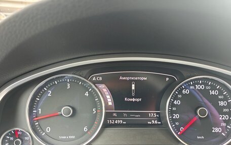 Volkswagen Touareg III, 2017 год, 3 290 000 рублей, 30 фотография