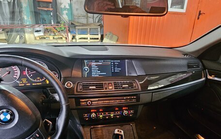 BMW 5 серия, 2010 год, 1 680 000 рублей, 11 фотография