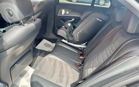 Mercedes-Benz E-Класс, 2019 год, 5 850 000 рублей, 13 фотография