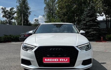 Audi A3, 2018 год, 1 800 000 рублей, 2 фотография