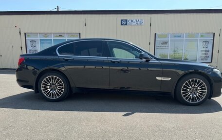 BMW 7 серия, 2011 год, 1 500 000 рублей, 2 фотография