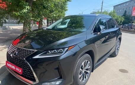 Lexus RX IV рестайлинг, 2021 год, 6 000 000 рублей, 2 фотография