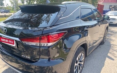 Lexus RX IV рестайлинг, 2021 год, 6 000 000 рублей, 12 фотография