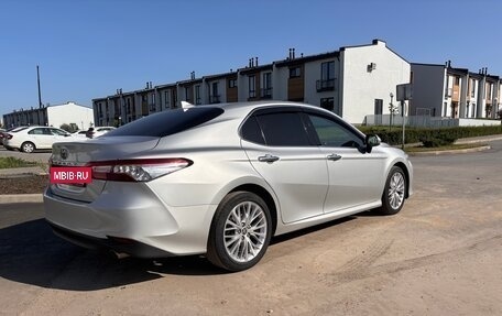 Toyota Camry, 2020 год, 2 960 000 рублей, 3 фотография