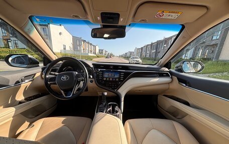 Toyota Camry, 2020 год, 2 960 000 рублей, 9 фотография