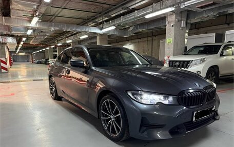 BMW 3 серия, 2020 год, 3 900 000 рублей, 12 фотография