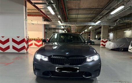 BMW 3 серия, 2020 год, 3 900 000 рублей, 13 фотография