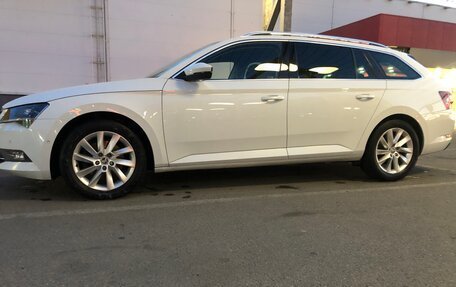 Skoda Superb III рестайлинг, 2017 год, 1 730 000 рублей, 3 фотография