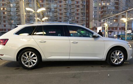 Skoda Superb III рестайлинг, 2017 год, 1 730 000 рублей, 2 фотография