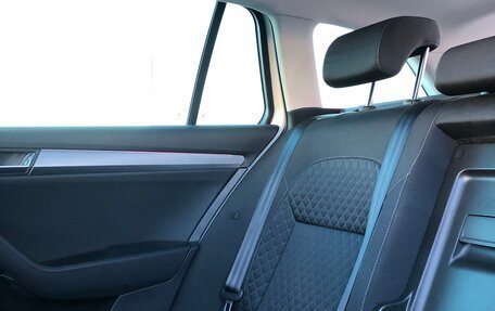 Skoda Superb III рестайлинг, 2017 год, 1 730 000 рублей, 11 фотография