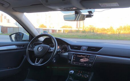 Skoda Superb III рестайлинг, 2017 год, 1 730 000 рублей, 13 фотография