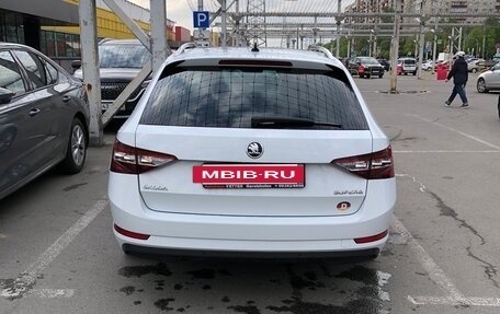Skoda Superb III рестайлинг, 2017 год, 1 730 000 рублей, 4 фотография