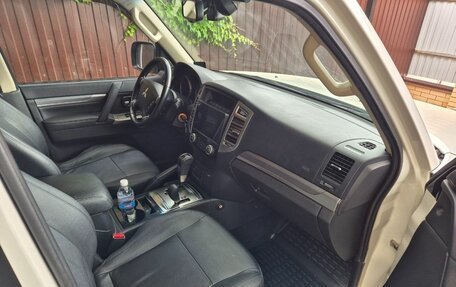 Mitsubishi Pajero IV, 2017 год, 2 900 000 рублей, 6 фотография