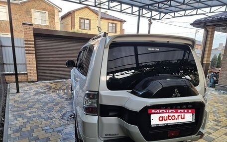 Mitsubishi Pajero IV, 2017 год, 2 900 000 рублей, 4 фотография