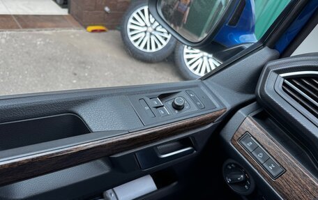 Volkswagen Multivan T6 рестайлинг, 2022 год, 13 000 000 рублей, 14 фотография