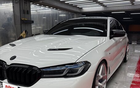 BMW 5 серия, 2019 год, 7 000 000 рублей, 16 фотография