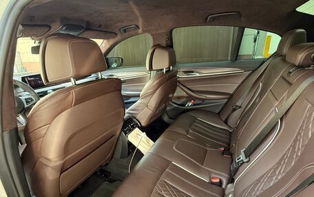 BMW 5 серия, 2019 год, 7 000 000 рублей, 9 фотография