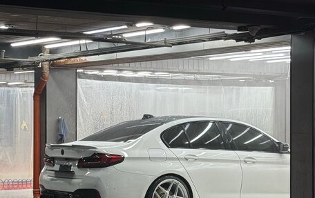 BMW 5 серия, 2019 год, 7 000 000 рублей, 19 фотография