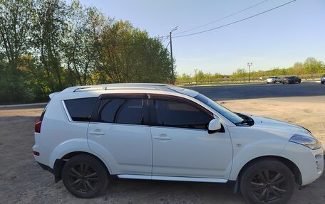 Peugeot 4007, 2010 год, 800 000 рублей, 2 фотография
