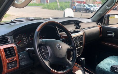Nissan Patrol, 2008 год, 1 600 000 рублей, 6 фотография