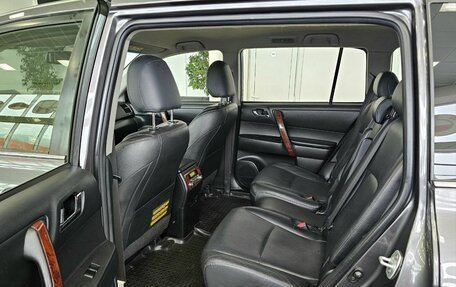 Toyota Highlander III, 2012 год, 2 485 000 рублей, 18 фотография