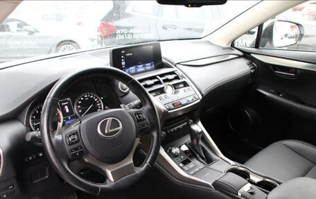 Lexus NX I, 2017 год, 3 200 000 рублей, 7 фотография
