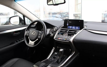 Lexus NX I, 2017 год, 3 200 000 рублей, 5 фотография