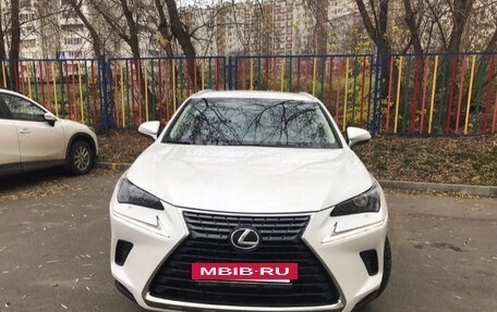 Lexus NX I, 2017 год, 3 200 000 рублей, 4 фотография