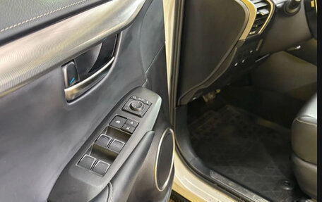 Lexus NX I, 2017 год, 3 200 000 рублей, 11 фотография