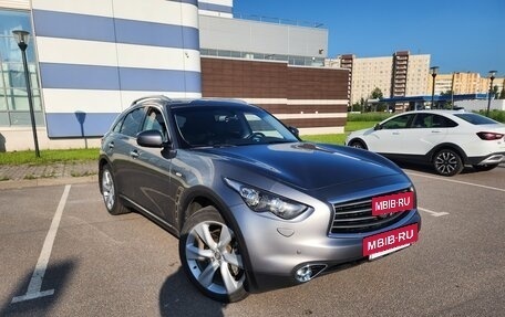Infiniti FX II, 2012 год, 2 300 000 рублей, 4 фотография