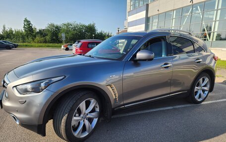 Infiniti FX II, 2012 год, 2 300 000 рублей, 12 фотография