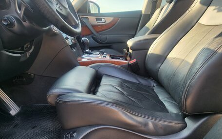 Infiniti FX II, 2012 год, 2 300 000 рублей, 14 фотография