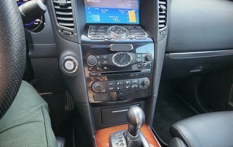 Infiniti FX II, 2012 год, 2 300 000 рублей, 18 фотография