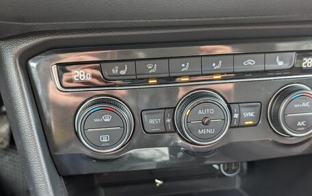 Volkswagen Tiguan II, 2017 год, 1 800 000 рублей, 5 фотография