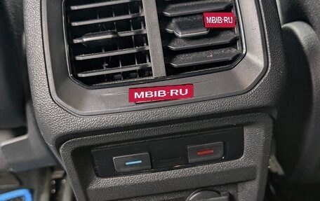 Volkswagen Tiguan II, 2017 год, 1 800 000 рублей, 28 фотография