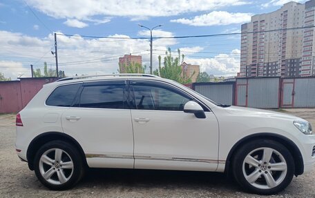 Volkswagen Touareg III, 2014 год, 2 300 000 рублей, 4 фотография