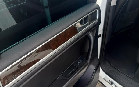 Volkswagen Touareg III, 2014 год, 2 300 000 рублей, 11 фотография