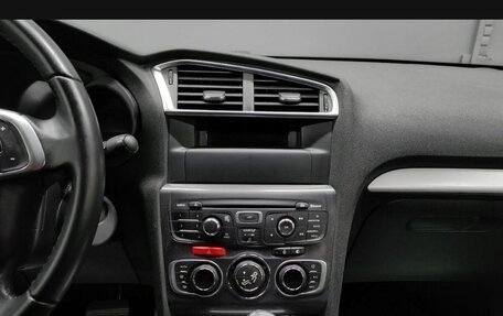 Citroen C4 II рестайлинг, 2015 год, 820 000 рублей, 7 фотография