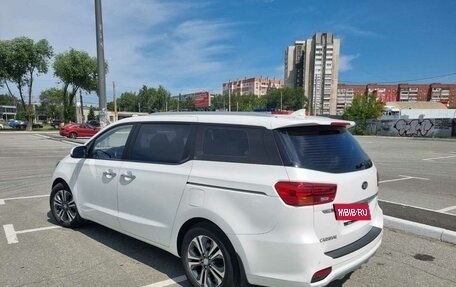 KIA Carnival III, 2019 год, 3 100 000 рублей, 3 фотография