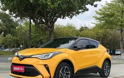 Toyota C-HR I рестайлинг, 2022 год, 1 499 000 рублей, 1 фотография