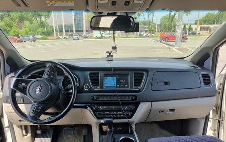 KIA Carnival III, 2019 год, 3 100 000 рублей, 14 фотография