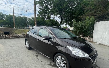 Peugeot 208 II, 2013 год, 875 000 рублей, 4 фотография