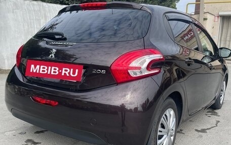 Peugeot 208 II, 2013 год, 875 000 рублей, 6 фотография